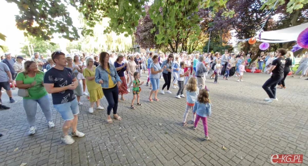 Wiadomości, Kołobrzeska Potańcówka czwartek taniec będzie królował Skwerze Pionierów - zdjęcie, fotografia