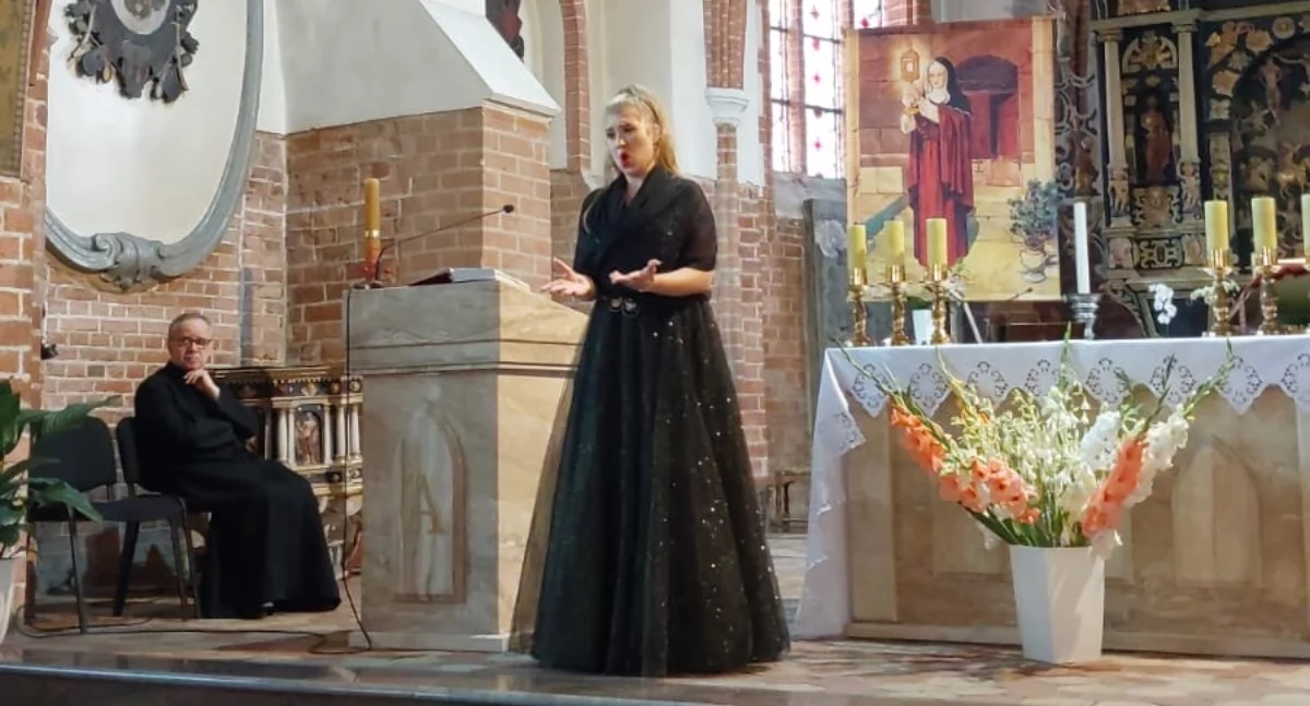 Koncerty, Recital Muzyki Sakralnej udziałem kołobrzeżanki - zdjęcie, fotografia