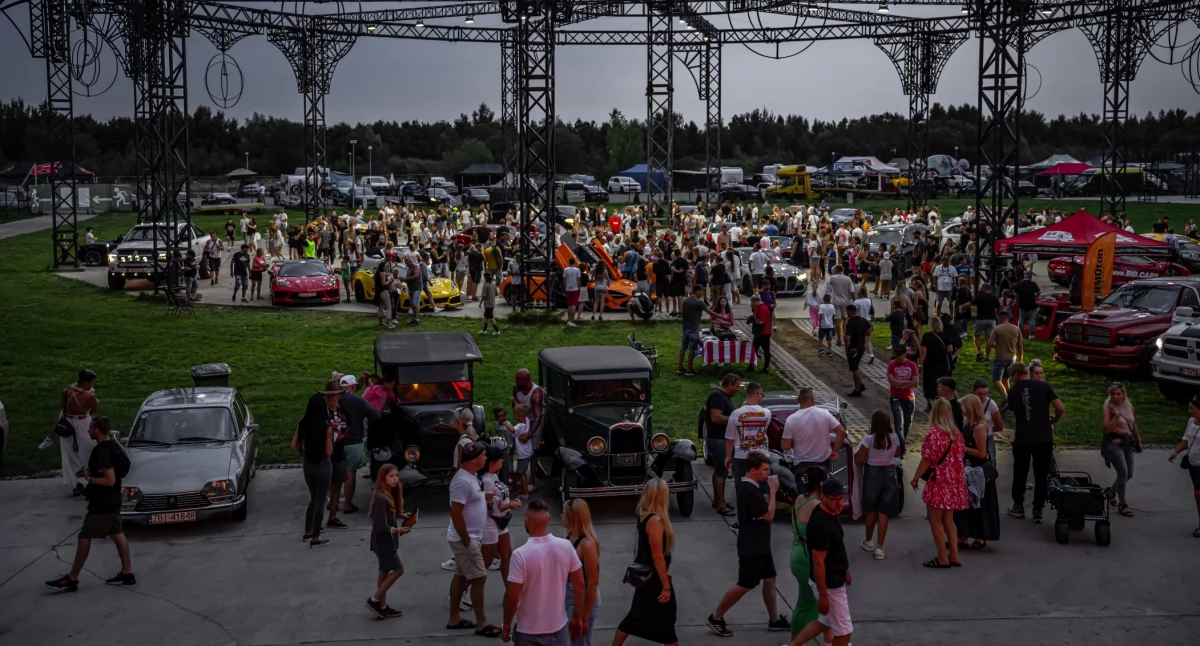 Wiadomości, motoryzacyjny Kołobrzegu Jakie atrakcje koncerty sobotę niedzielę - zdjęcie, fotografia