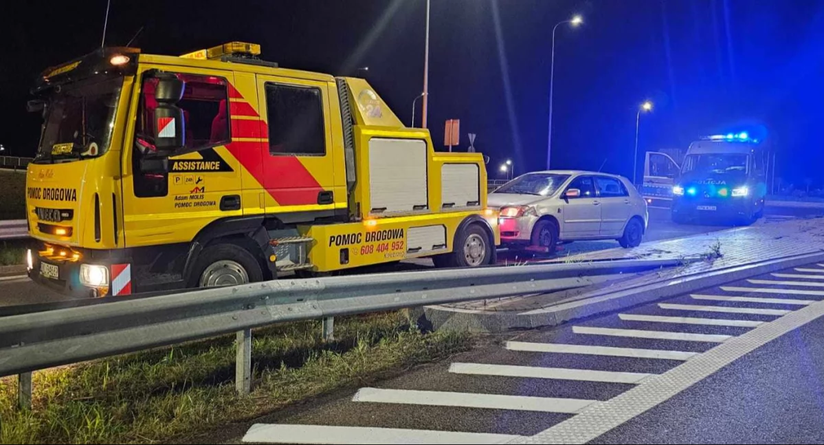Kronika policyjna, Pijany kierowca zatrzymany przed wjazdem ekspresówkę zdjęcia - zdjęcie, fotografia