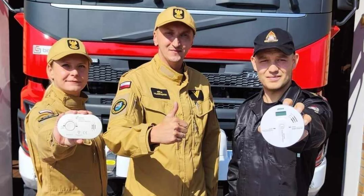 Straż Pożarna, tragedii Poznaniu strażacy apelują czujki mogą uratować życie - zdjęcie, fotografia