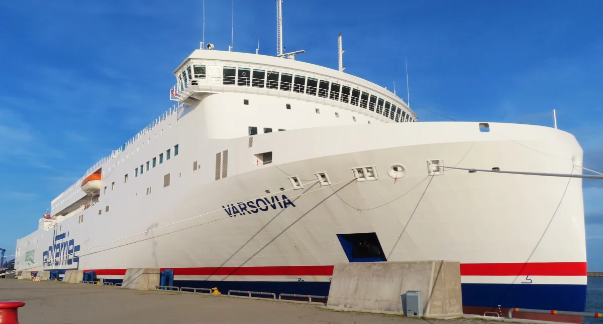 Wiadomości, Polska Żegluga Bałtycka przywitała największy flocie Polferries - zdjęcie, fotografia