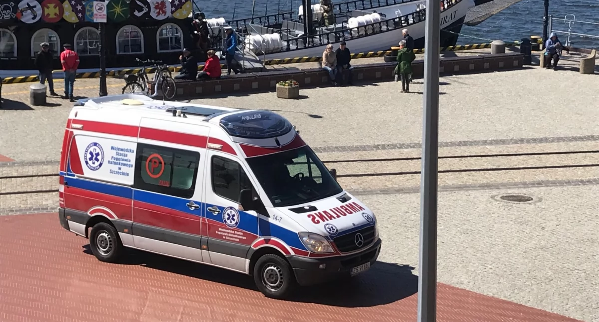 Wiadomości, Ponad interwencji terenie powiatu kołobrzeskiego Medycy podsumowali wakacje - zdjęcie, fotografia