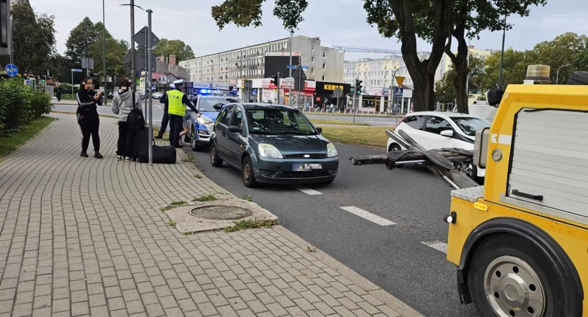 Kronika policyjna, Prowadził mając prawie promile latek zatrzymany przez policję - zdjęcie, fotografia