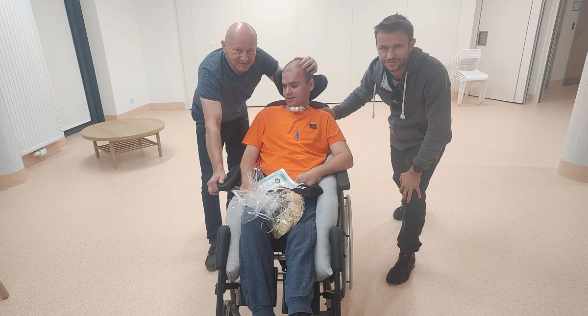 Wiadomości, informacje sprawie zdrowia bohaterskiego strażaka Kołobrzegu  - zdjęcie, fotografia