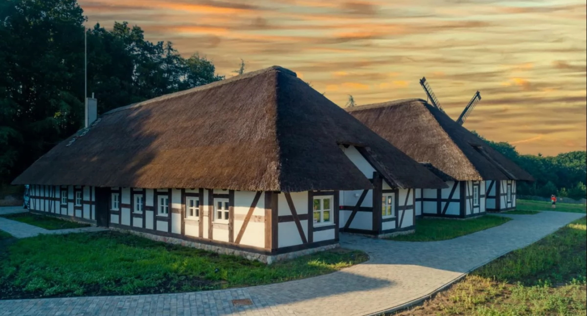 Wiadomości, Niezwykła atrakcja Pomorzu Zachodnim oficjalnie otwarta Zajrzyj Niechorza - zdjęcie, fotografia