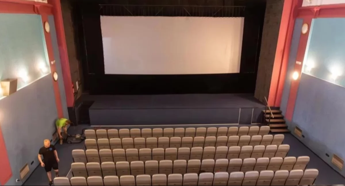 Kino, Wybrzeże zobaczymy weekend (repertuar) - zdjęcie, fotografia
