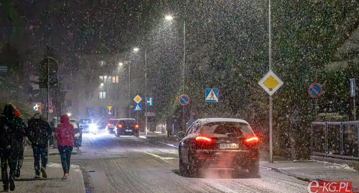 Wiadomości, Zimno mokro nieprzyjemnie czyli listopad całej okazałości - zdjęcie, fotografia