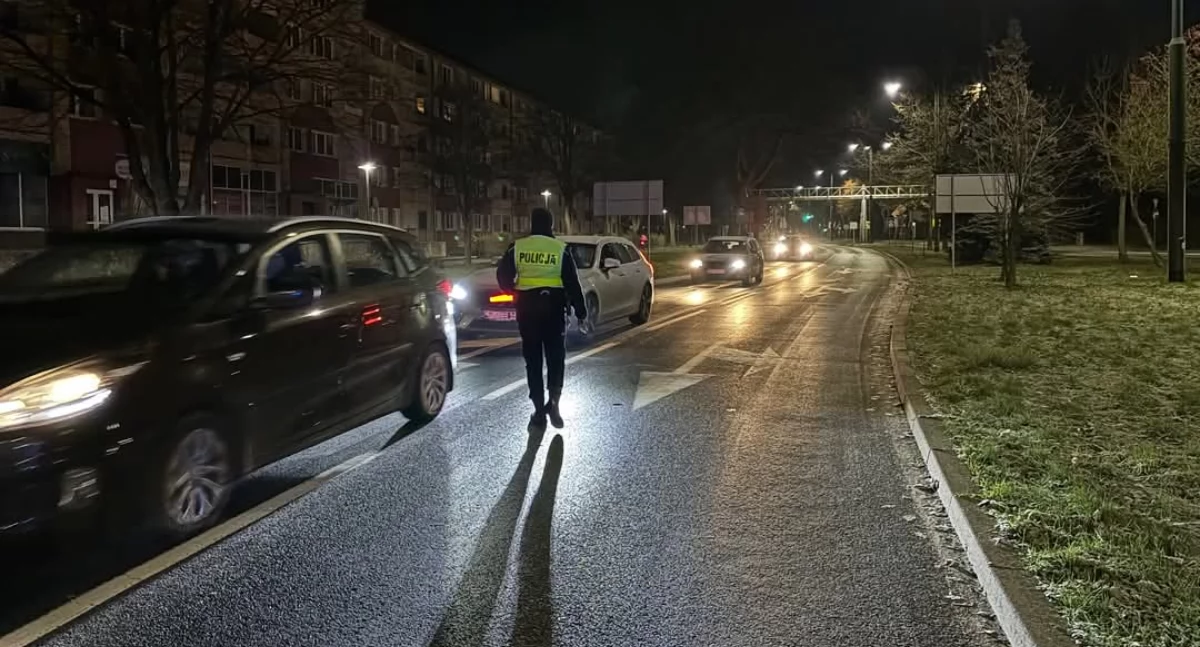 Kronika policyjna, Policja sprawdzała trzeźwość kierowców rezultat - zdjęcie, fotografia