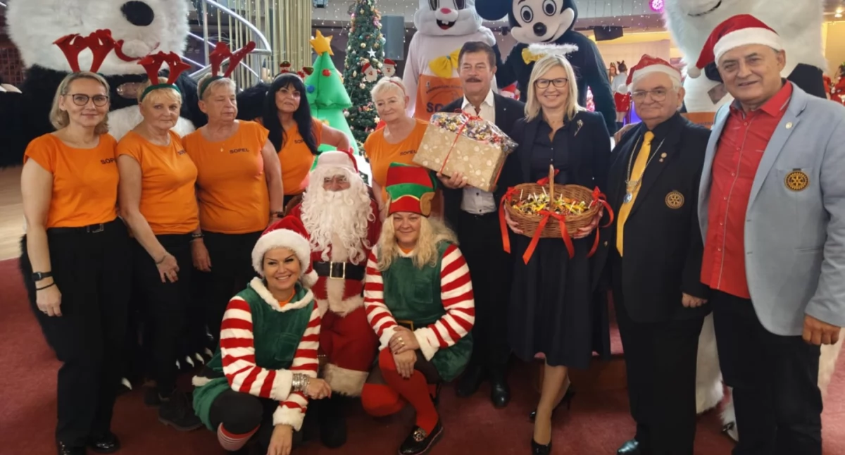 Wiadomości, Mikołajki Okruszka Rotary Kołobrzeg - zdjęcie, fotografia