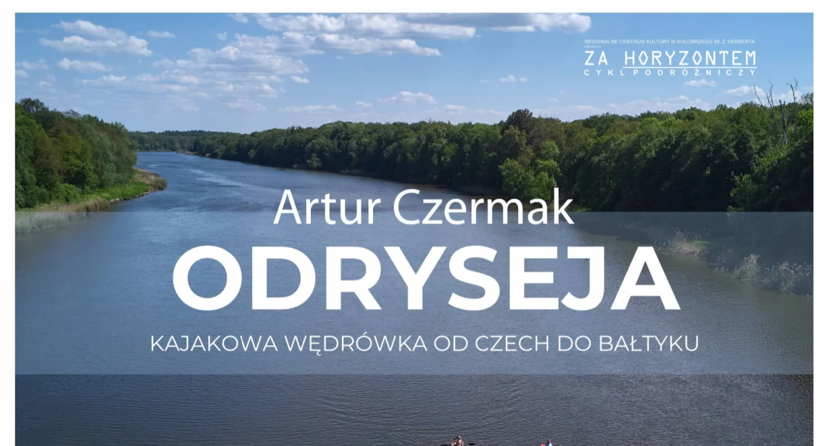 Biblioteka, Przepłynął kajakiem pneumatycznym niemal całą Odrę Opowie swojej przygodzie - zdjęcie, fotografia