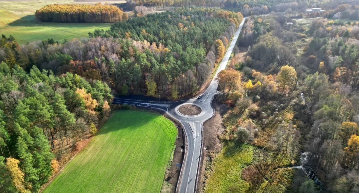 Inwestycje, Poprawia dróg regionie Kolejna przebudowa zakończona - zdjęcie, fotografia