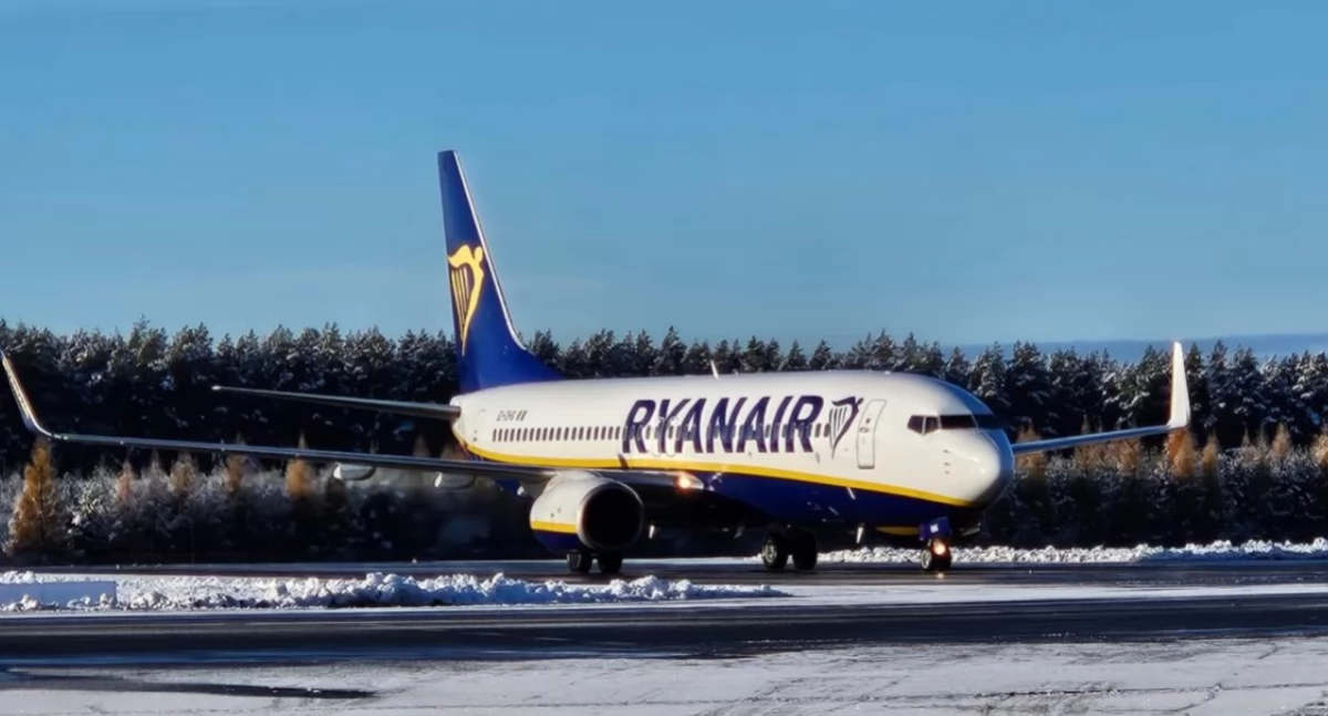 News, Ryanair przewieźć około pasażerów Irlandzki potentat lotniczy rozbudowuje siatkę połączeń - zdjęcie, fotografia