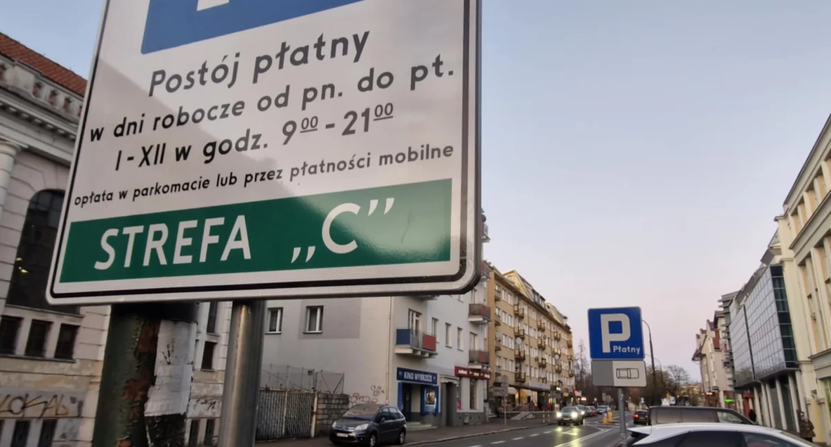 Wiadomości, Nadal można nowej strefie kierowcy wciąż parkują Kartę Mieszkańca - zdjęcie, fotografia