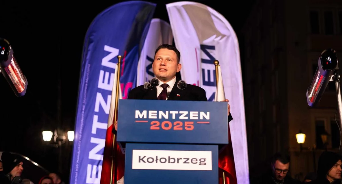Wiadomości, Mentzen zgromadził tłumy Placu Ratuszowym (foto video) - zdjęcie, fotografia