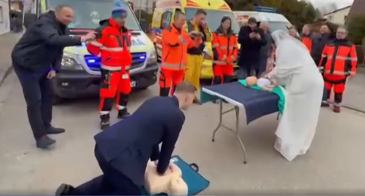 wideo: www.facebook.com/afgrumedkolobrzeg/