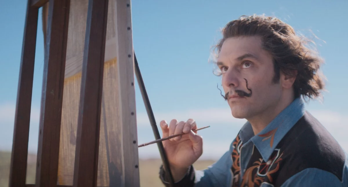 Kino, Sztorm surrealistycznym artyście Salvadorze Dalí - zdjęcie, fotografia