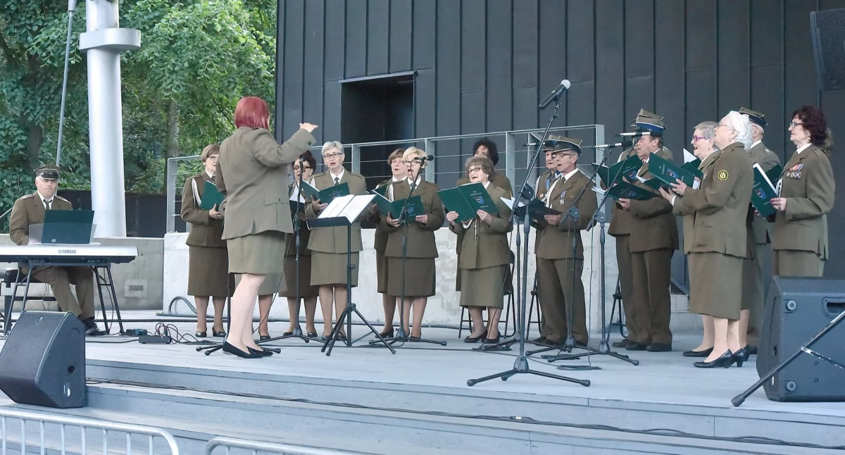Koncerty, Koncert okazji rocznicy Kołobrzeg - zdjęcie, fotografia