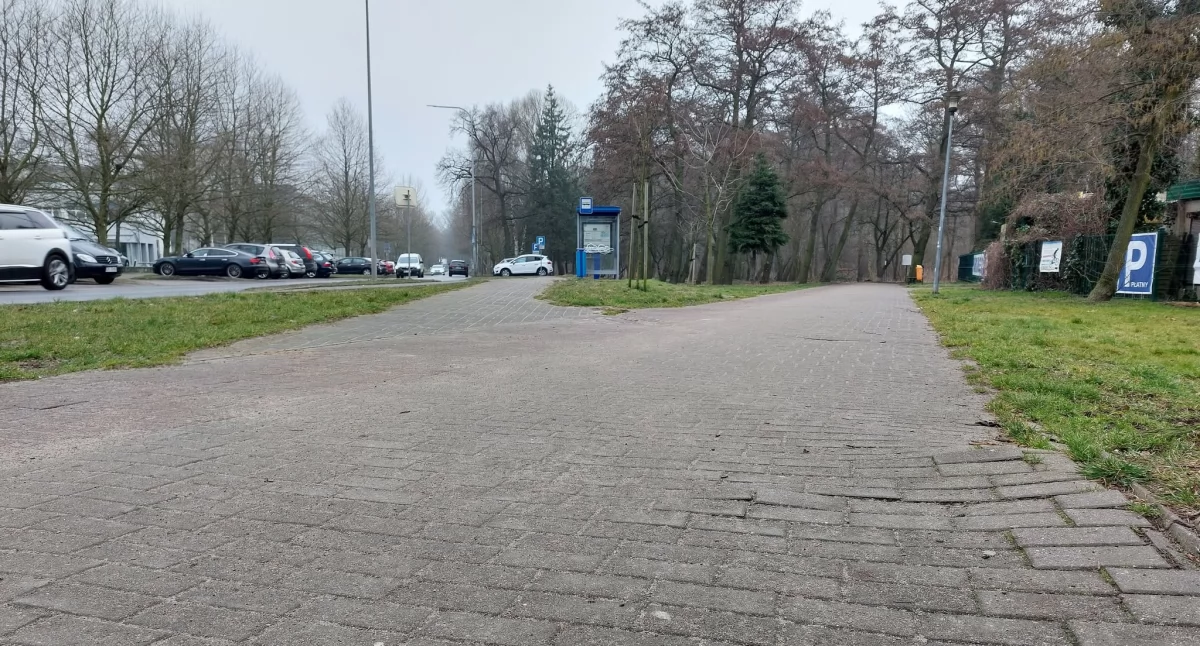Starostwo Powiatowe, Ulica prowadząca morze przejdzie metamorfozę Kilku chętnych realizację inwestycji - zdjęcie, fotografia