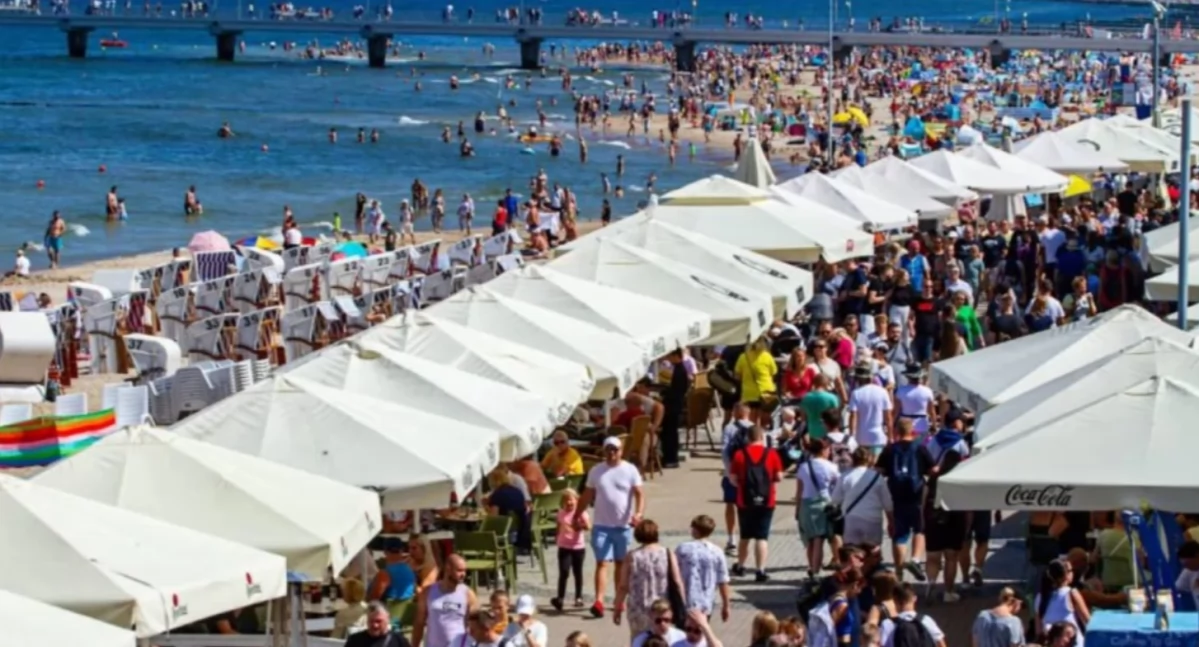 Komunikaty, Gastronomia plaży Kołobrzegu Otwarty konkurs ofert prowadzenie działalności - zdjęcie, fotografia