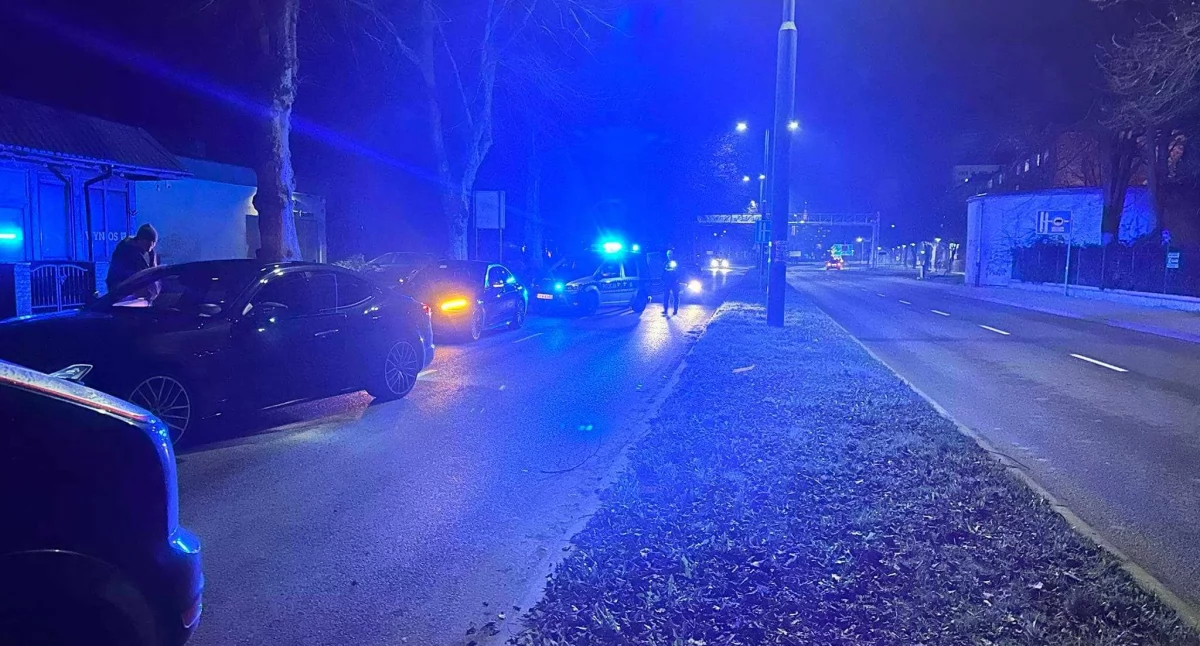 Kronika policyjna, Obywatelskie zatrzymanie Pościg pijanym kierowcą który miał promila - zdjęcie, fotografia