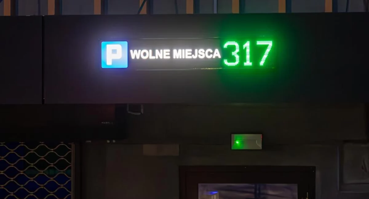 Wiadomości, Miasto mieszkańców abonament największy parking Kołobrzegu - zdjęcie, fotografia