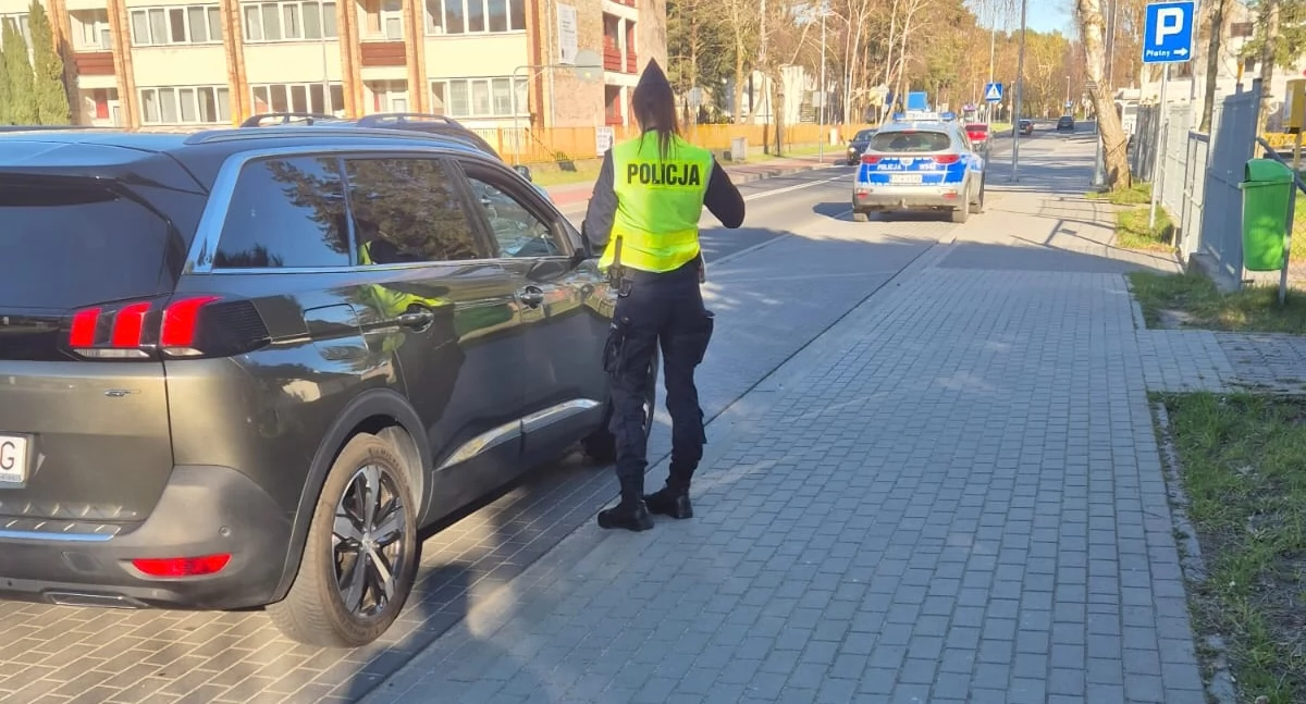 Kronika policyjna, Wzmożone kontrole gminie Policja podsumowała działania - zdjęcie, fotografia
