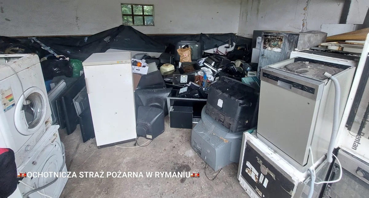 Wiadomości, starą pralkę lodówkę monitor Oddaj strażakom - zdjęcie, fotografia