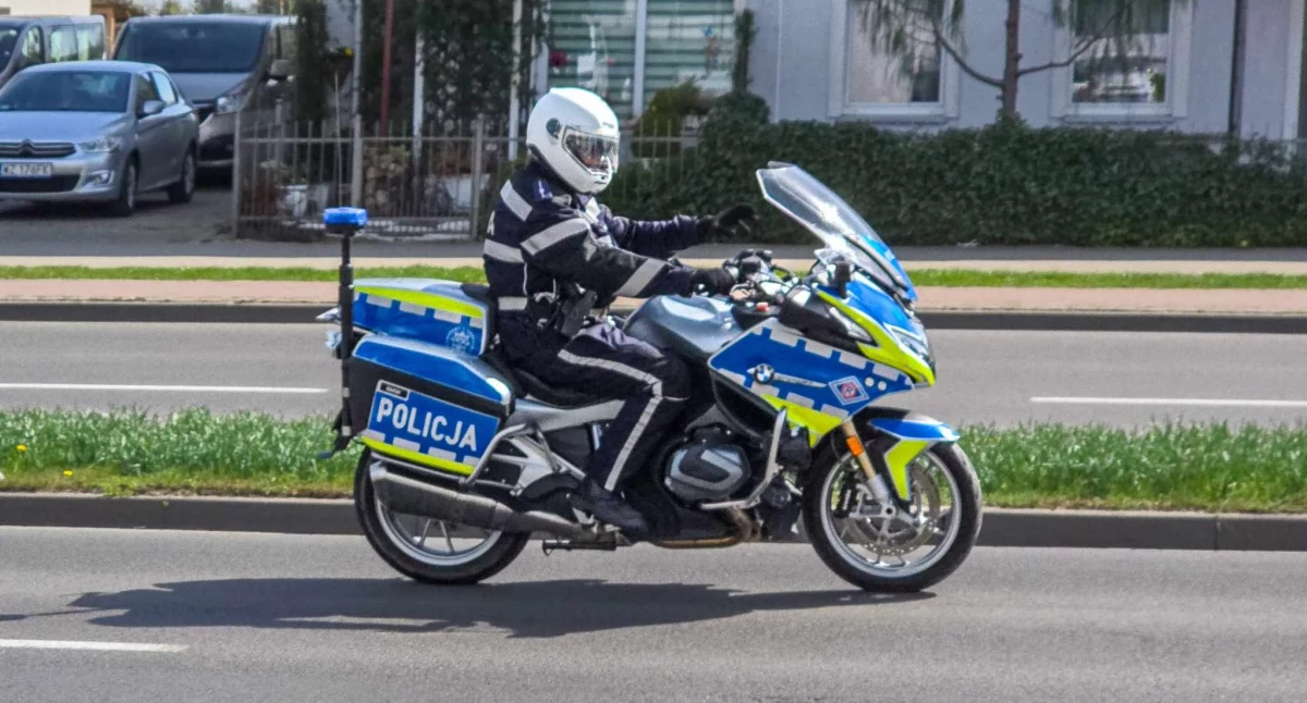 Wiadomości, Szybciej sprawniej skuteczniej Policyjne motocykle wracają drogi powiatu kołobrzeskiego - zdjęcie, fotografia