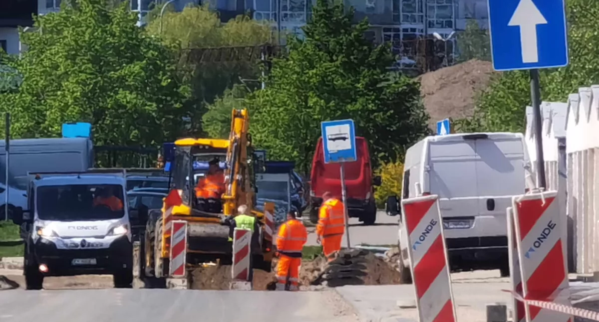 Komunikaty, Uwaga kierowcy! środę czwartek utrudnienia Ogrodach - zdjęcie, fotografia