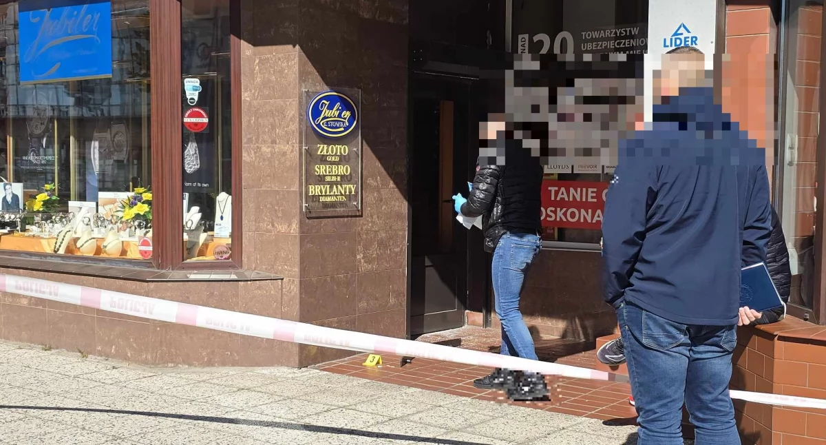 Kronika policyjna, Zuchwała kradzież centrum Kołobrzegu informacje - zdjęcie, fotografia