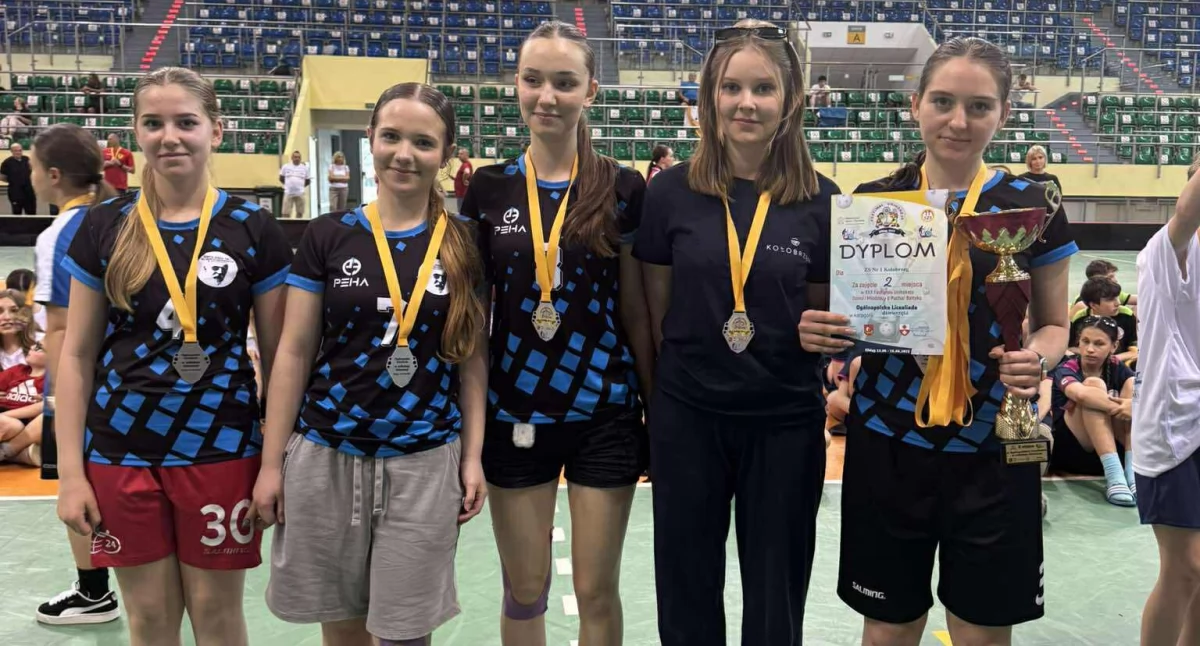 Inne Sporty, Wicemistrzostwo Polski dziewcząt „Sienkiewicza”! - zdjęcie, fotografia