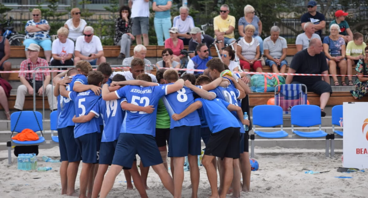 Piłka nożna, Młodzieżowe Mistrzostwa Beach Soccera Turniej charytatywny Bogacz - zdjęcie, fotografia