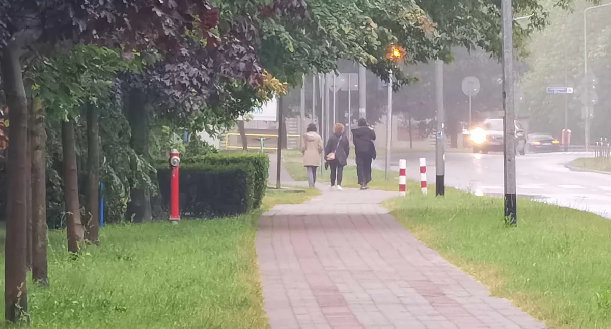 Wiadomości, Przetarg ogłoszony Ulica Mazowiecka zyska oświetlenie ciąg pieszo–rowerowy - zdjęcie, fotografia