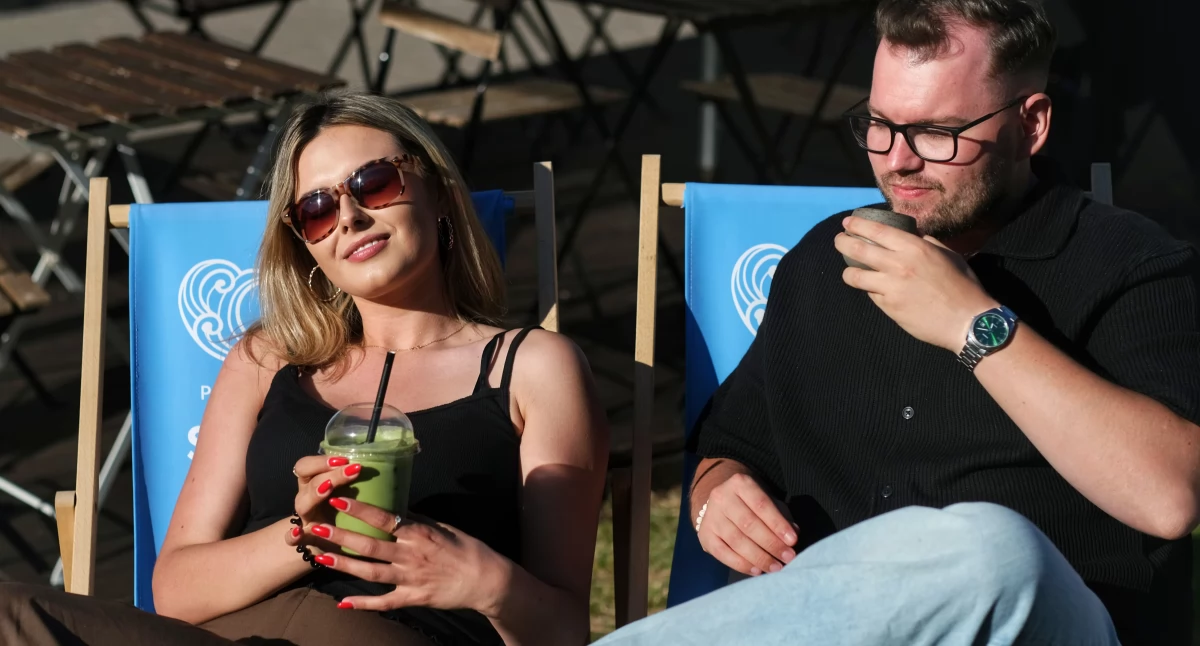 Wiadomości, Wegańskie napoje Wpadnij Colbergcoffee matchę kawę wodzie kokosowej - zdjęcie, fotografia