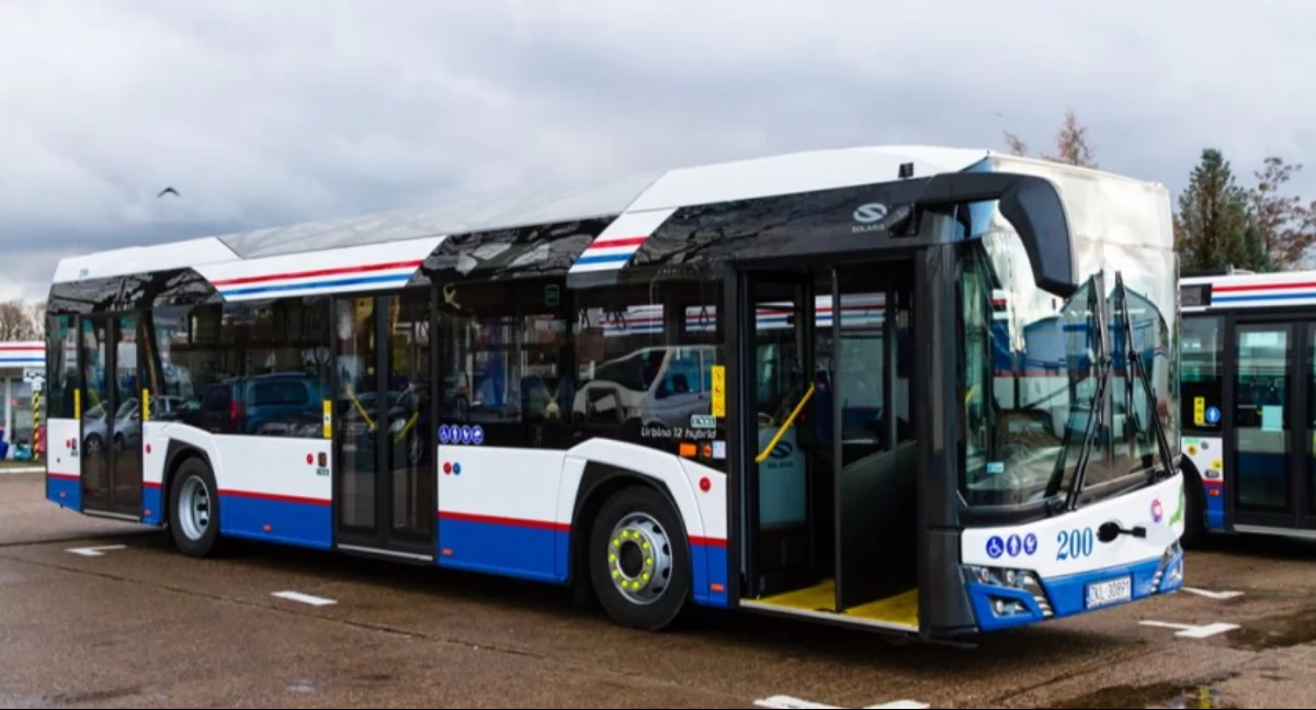 Wiadomości, Dodatkowe kursy autobusów miejskich Sunrise Festival Kiedy dojechać Podczela - zdjęcie, fotografia