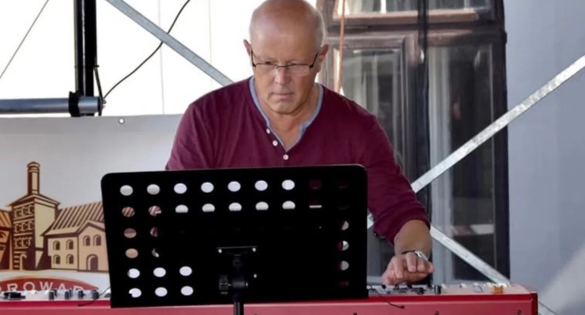 Koncerty, Koncert ratuszem inspirowany muzyką latynoską - zdjęcie, fotografia