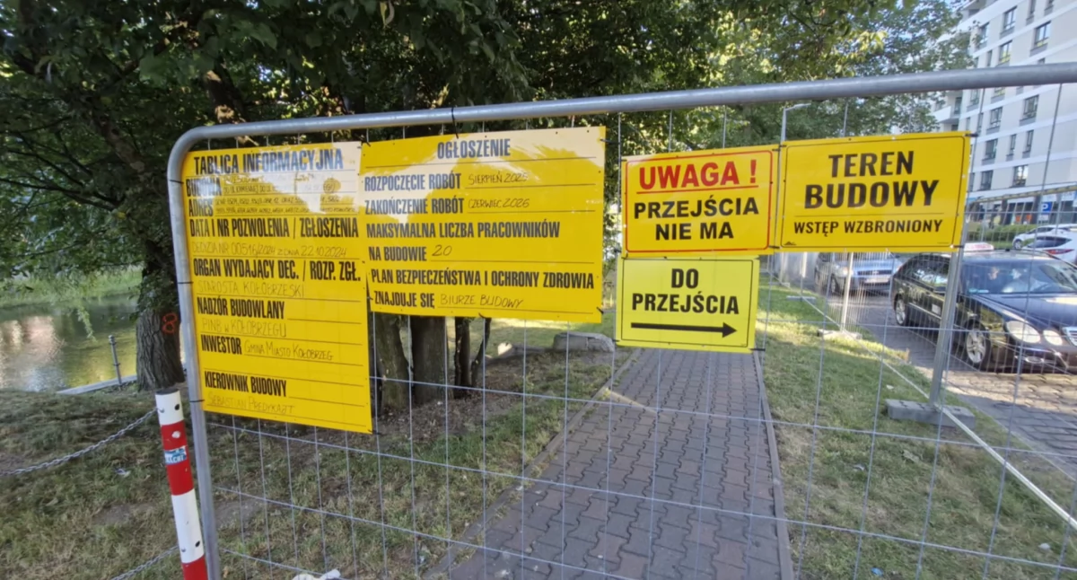 Wiadomości, Bulwary Parsęty przebudowy Wykonawca ogrodził teren chwilę ruszają prace - zdjęcie, fotografia