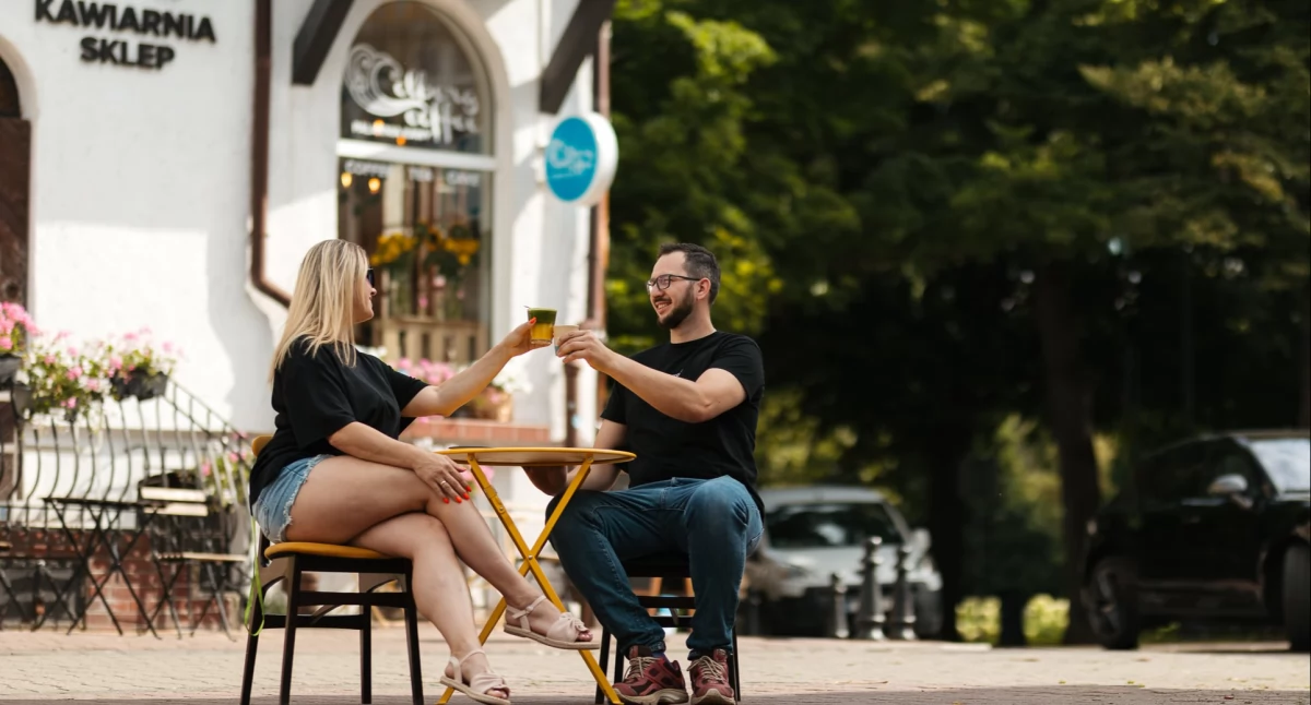 Wiadomości, Matcha Kołobrzegu trend kawiarniach Gdzie wypić matcha latte - zdjęcie, fotografia