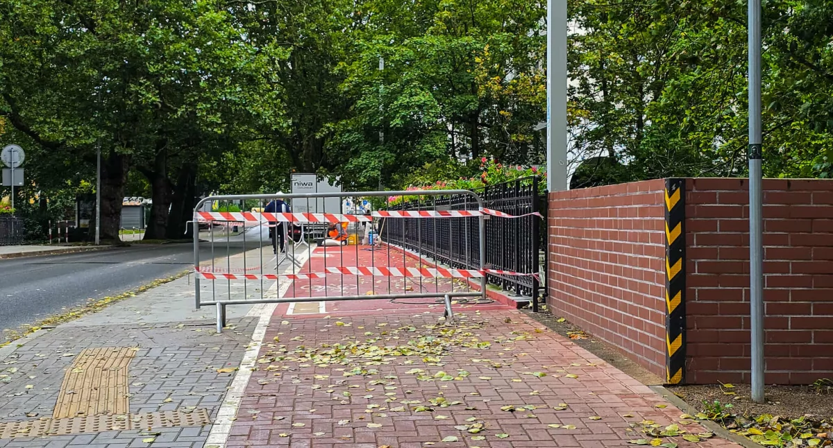Wiadomości, Chwilowe utrudnienia Prace naprawcze ścieżce rowerowej - zdjęcie, fotografia