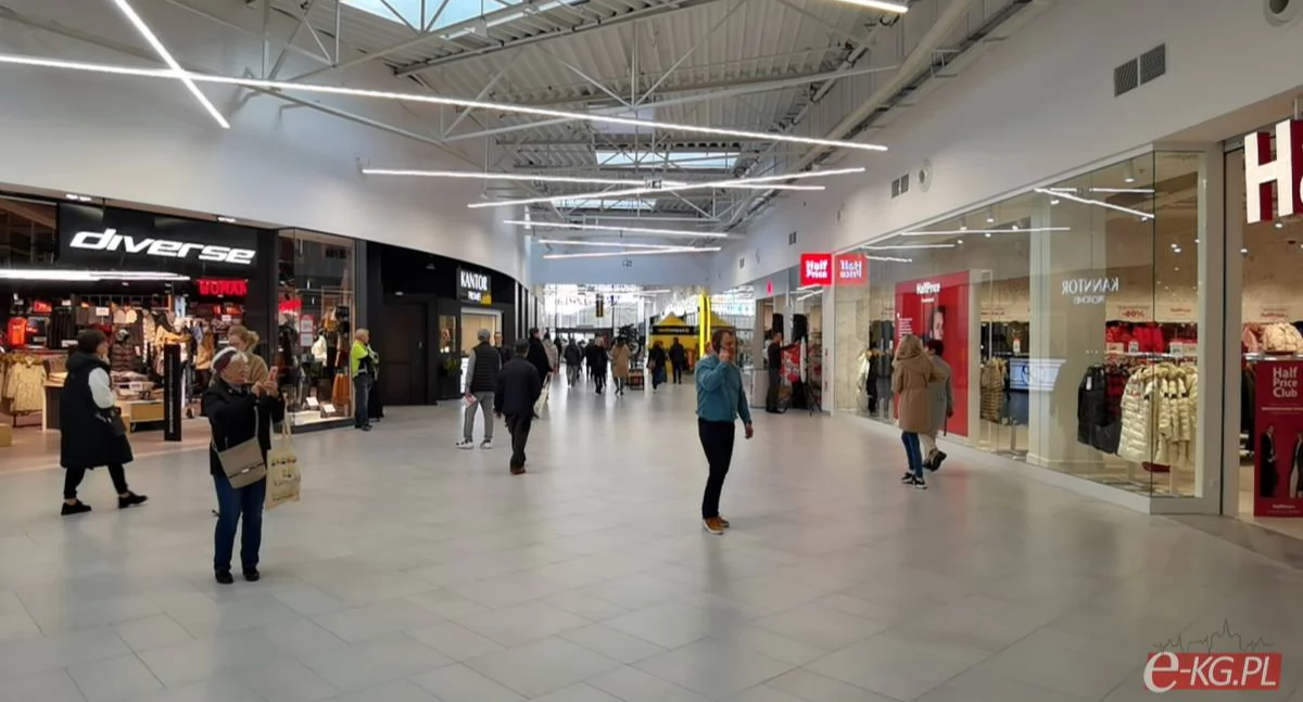 Wiadomości, Zmiany Galerii Karuzela Jeszcze otworzy duży multibrand - zdjęcie, fotografia