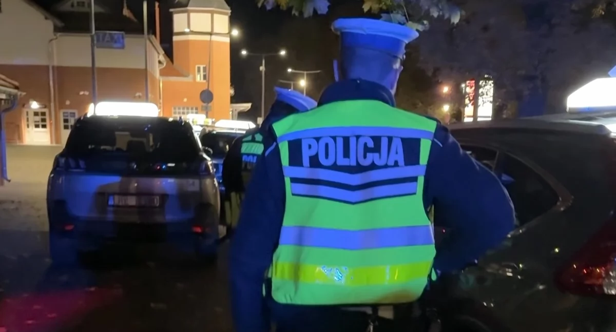 Wiadomości, Taksówki lupą Nocna akcja policji całym województwie - zdjęcie, fotografia