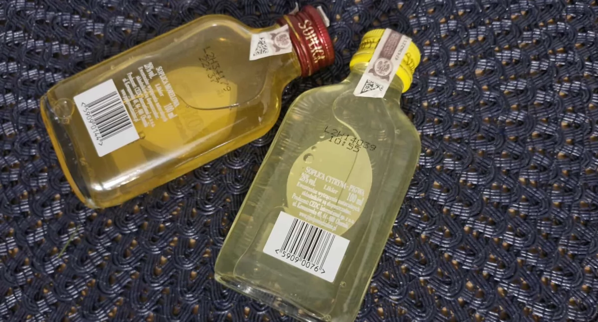 Wiadomości, Bałtyk słońce małpki Kołobrzeg liderem wpływów alkoholowej daniny - zdjęcie, fotografia