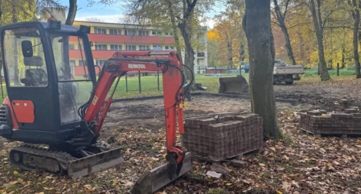 Wiadomości, altana zieleń grill Powstaje miejsce wypoczynku mieszkańców - zdjęcie, fotografia