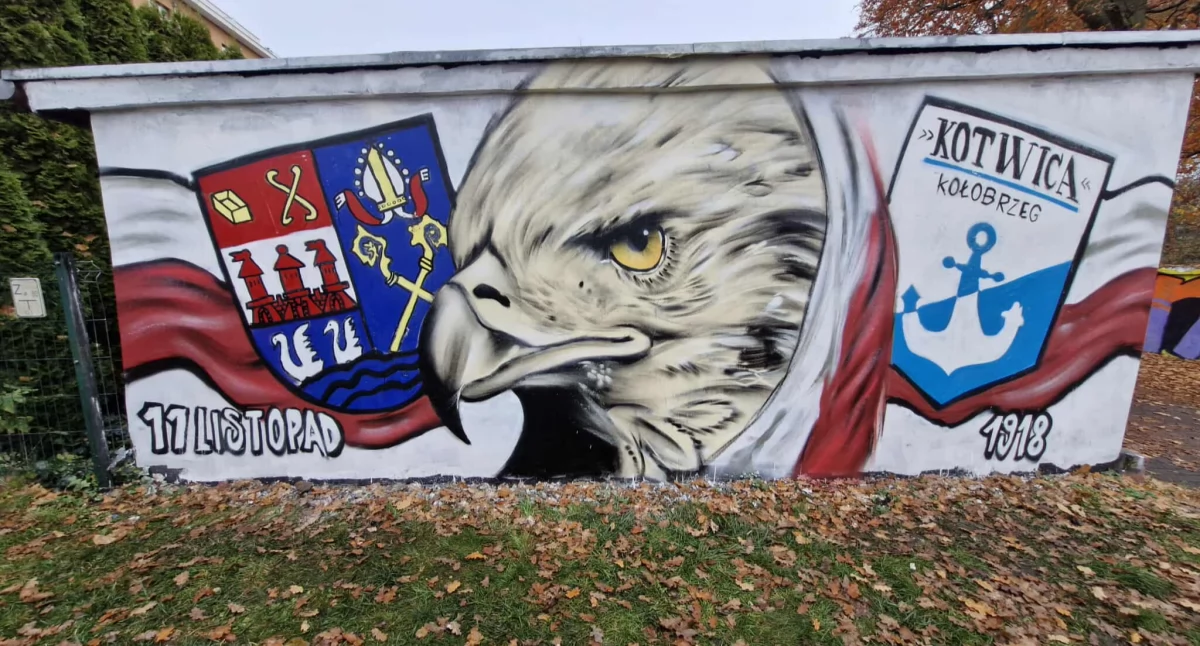 Wiadomości, Patriotyczny mural okazji Święta Niepodległości Tutaj można zobaczyć - zdjęcie, fotografia