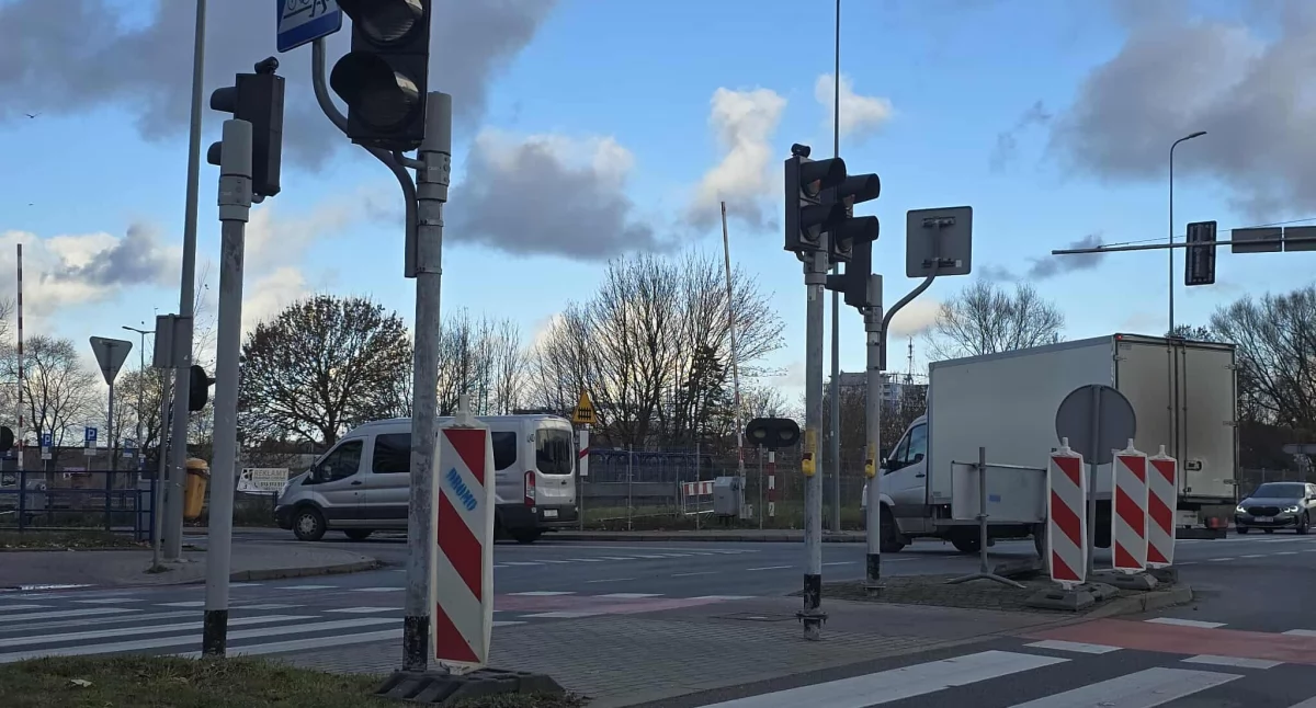 Wiadomości, Utrudnienia ruchu remont przejazdu kolejowego - zdjęcie, fotografia