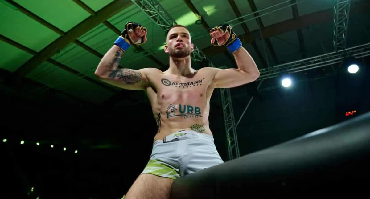 Sporty Walki, Powalczy dziesiąte zwycięstwo rzędu Kolejna walka kołobrzeskiego fightera - zdjęcie, fotografia
