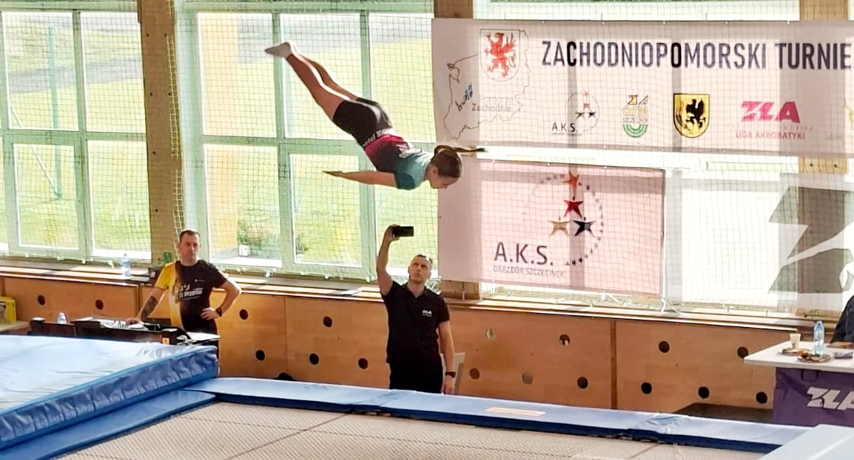 Inne Sporty, Dwadzieścia pięć medali Kołobrzegu Rewelacyjny występ akrobatów lidze wojewódzkiej - zdjęcie, fotografia