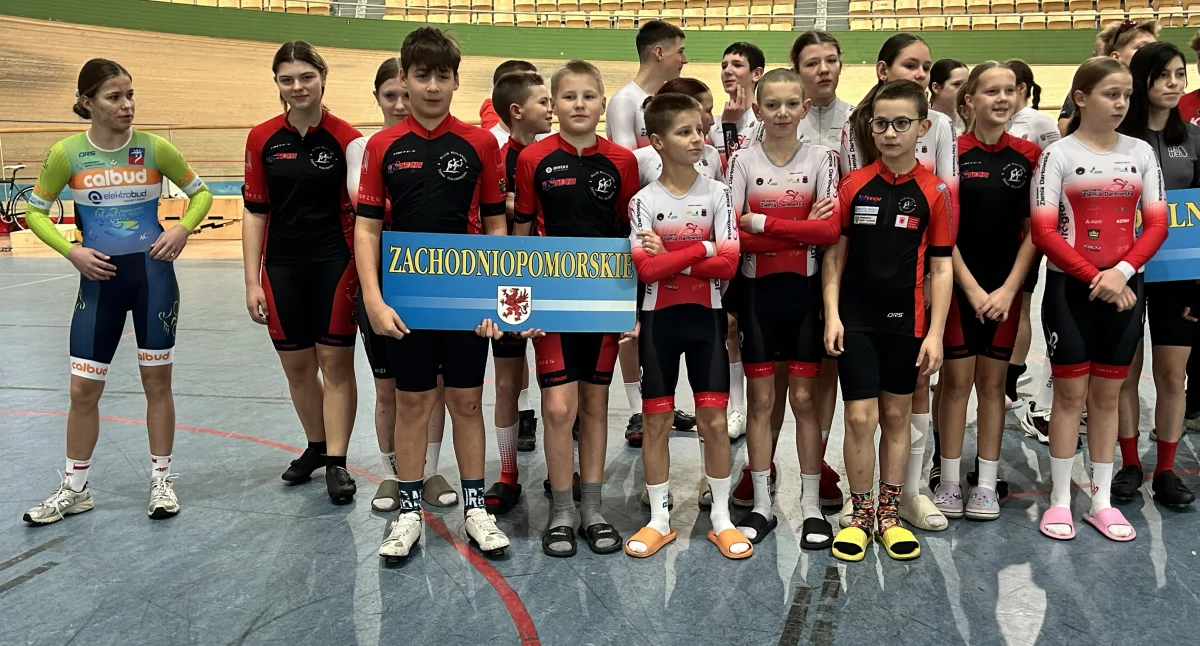 Inne Sporty, Sukces młodych kolarzy Kołobrzegu Mistrzostwach Polski - zdjęcie, fotografia