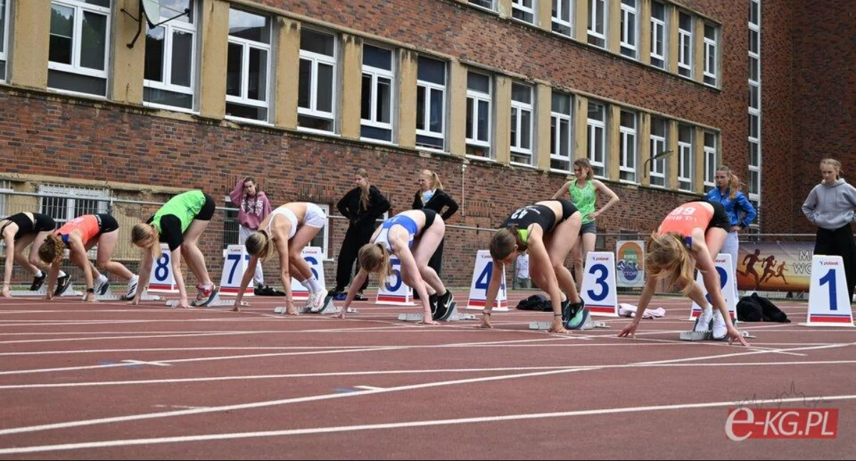 Lekkoatletyka, Medale rekordy rozwój młodzieży Sztorm podsumowuje rządowy program - zdjęcie, fotografia